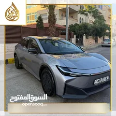  5 تويوتا BZ3 موديل 2023 بدفعة أولى 2800