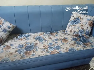  3 طقم كورنر مستعمل  بحاله جيده للبيع بسعر 60دينار