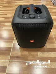  1 سماعة JBL قليلة الاستعمال