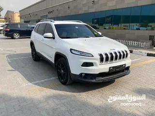  2 Jeep Cherokee... Model 2015... Gcc specifications