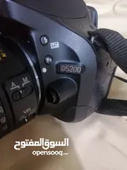  14 كاميرا نيكون D5200