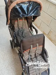  4 عرباية اطفال توائم بحالة ممتازة
