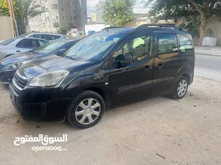  4 بيجو بارتنر ترخيص 2017 فحص نخب اغلبها دهان شركة