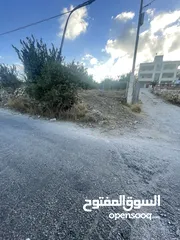  5 ارض للبيع بنص السعر و دقيقة عن خط ستين و 10 دقايق عن راس الجورة ، موقع ممتاز واصل كافة الخدمات