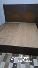  2 تخت خشب ثقيل للبيع فقط ب 25