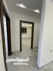  19 ‏شقة للبيع في أجمل مواقع ‏في أجمل مواقع ابو علندا 168 متر  طابق 2