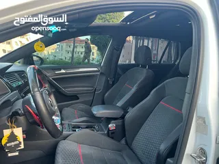  9 lVolkswagen Golf Gti