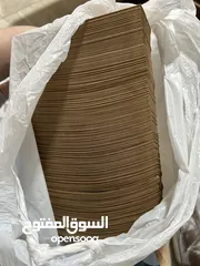  8 مرحبا عندي هدول للبيع اشتريتهم لمشروع صغير وما زبط معي  + 4 كيلو شوكلاتة