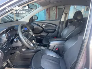  4 جب هونداي توسان 2012 ماتور 2000cc ديزل 4x4