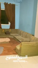 6 طقم جلوس عربي وطاولة سفرة زان