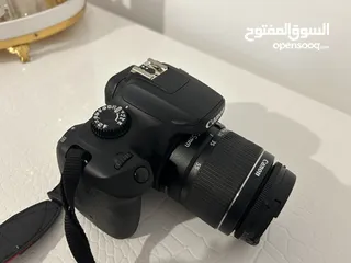  1 Camera Canon 4000D