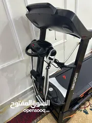  7 جهاز تردميل شبة جديد بسعر لقطة وكيس ملاكمة