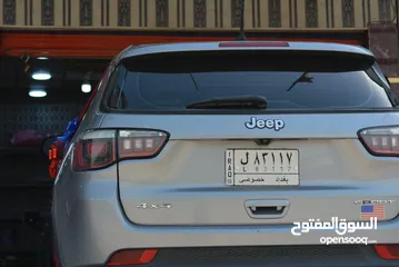  9 Jeep Compass 2020