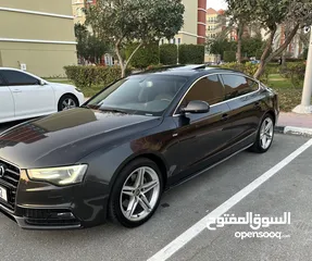  1 Audi A5 Sline  2.0L V6