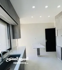  18 شقة جديدة للبيع ب حي المنصور طابق ثاني 170 متر مطله على شارع ياجوز وشارع الأردن راكب مطبخ ومكيفات