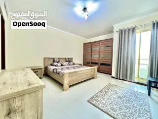  6 شقة مفروشة تتكون من غرفة نوم  واسعة ومشرقة متاحة الآن للبيع