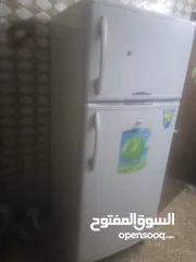  2 ثلاجه نظيفه جدا للبيع