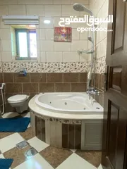  12 شقة مميزة مع اطلالة رائعة سوبر ديلوكس عل الشارع الرئيسي/ خلة قيس اول الدوحة قريبة من بيت جالا 162م