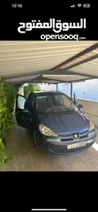  6 Peugeot 807