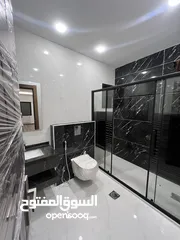  14 شقق مميزة مساحة 190 متر للبيع في شارع الحرية خلف دائرة اراضي جنوب عمان