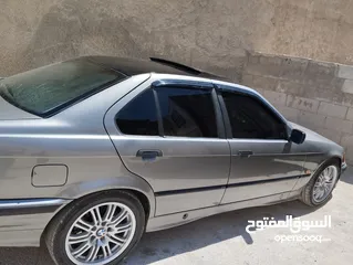  7 BMW E36 (1992)