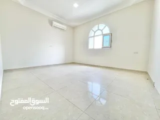  12 ملحق غرفتين وصالة مدخل خاص بمدينة الرياض