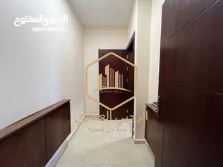  9 شقة / للايجار / 3نوم / طابق اول من فيلا / 200 متر / دابوق