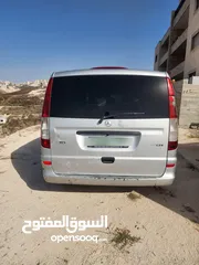  1 مرسيدس فيتو 218