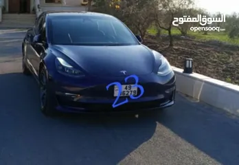  2 تسلا 3 موديل 2023