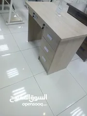  2 بيع كراسي مكاتب طاولة دولاب كراسي كونتر جديدة مع كرتون