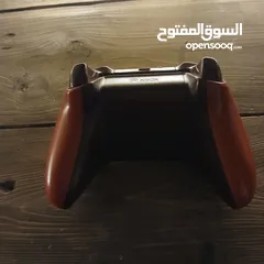  3 يد تحكم جهاز اكس بوكس ون احترافيه سكارف مستعمل بحالت الوكالة أمريكي