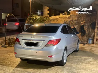  5 اكسنت 2015 بنزين