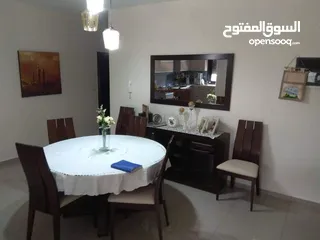  3 شقة مميزة للبيع - عين منجد / رام اللّٰه الموقع: عمارة السعادة - مقابل قيادة الشرطة مباشرة