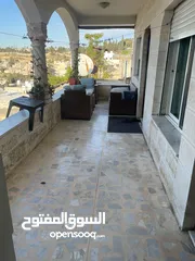  3 بيت من طابقين كل طابق منفصل