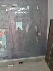  2 باب سكيوريت عدد 2 وباب خشب بدون حلق مستعمل نظيف للبيع