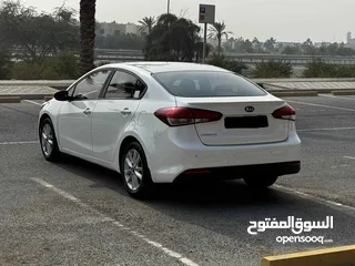  6 For Sale: Kia Cerato 2017 (White)