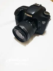  7 كاميرا كانون 7D للبيع بسعر حالي