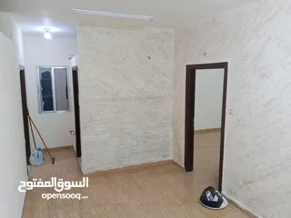  1 شقة فارغة للإيجار