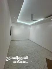  18 للايجار بيت واسع في قلالي Spacious house for rent in Galali