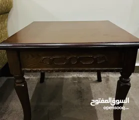  3 طقم كنب 9 مقاعد خشب زان اصلي بحال الجديد بسعر مغري مع طقم طربيزات واحدة وسطية و2 جانبيات