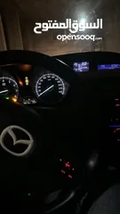  4 مازدا 3 2013  متور 2000 بنزين  ماشية 79 الف كيلو فقط  داخلية كرتونة
