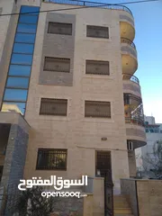  6 شقة ط2 شفا بدران 180 م  قرب مسجد زينب الحمايدة   قرب مطعم الكلحة ودوار التطبيقية     عمرها 10 سنوات
