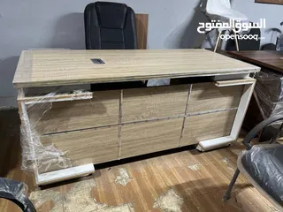  7 تصاميم المكاتب العصرية خشب لامينت الأصلي المستورد تفصيل مميز بأحدث الأشكال