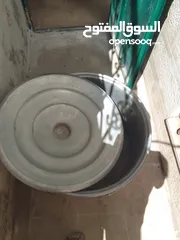  3 طناجر عدد 2 كبيرة للطبخ و غاز