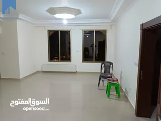  1 شقة طابقية فاخرة للبيع في خلدا  - قرب دوار السكر طابق ثاني 215م تشطيب سوبر ديلوكس