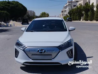  3 هيونداي ايونك كهرباء موديل 2020 وارد كوري بحالة الوكاله للبيع