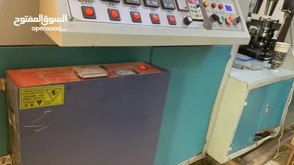  2 آلة تصنيع أكواب ورقية