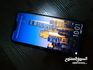  2 تلفون هواوي y8s شبه جديد سبب البيع بدي اغير التواصل على الواتس