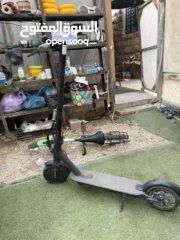  1 اسكوتر كهربائي من شركه شاومي