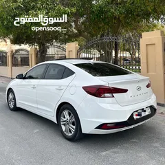  4 Hyundai Elantra 2020